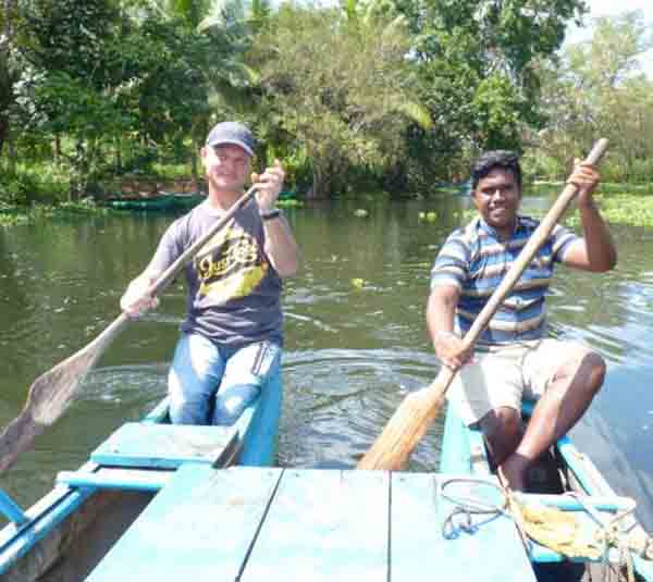 Chauffeur Guide Francophone Srilanka